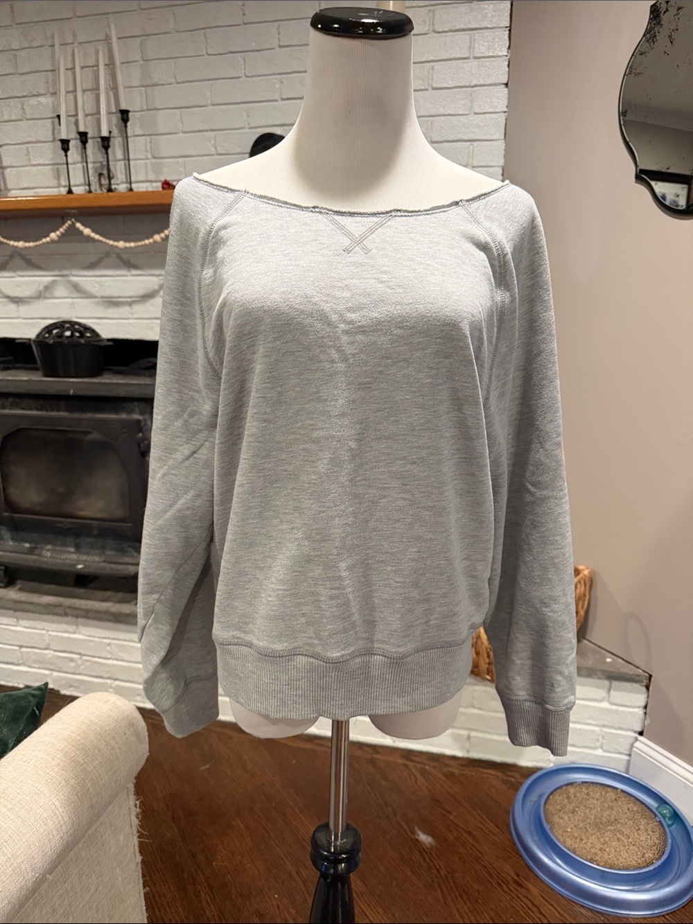 American Eagle Off Shoulder Sweatshirt | Size S